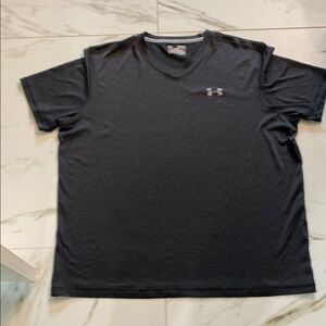 Under Armour Black Short Sleeve Tee